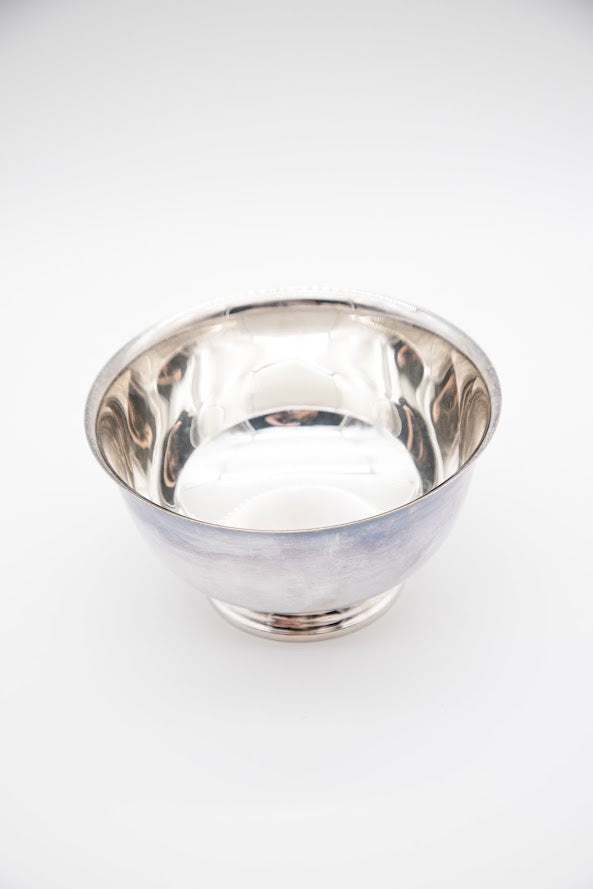 Vintage Wm. Rogers & Son Paul Revere Reproduction Silverplate Bowl