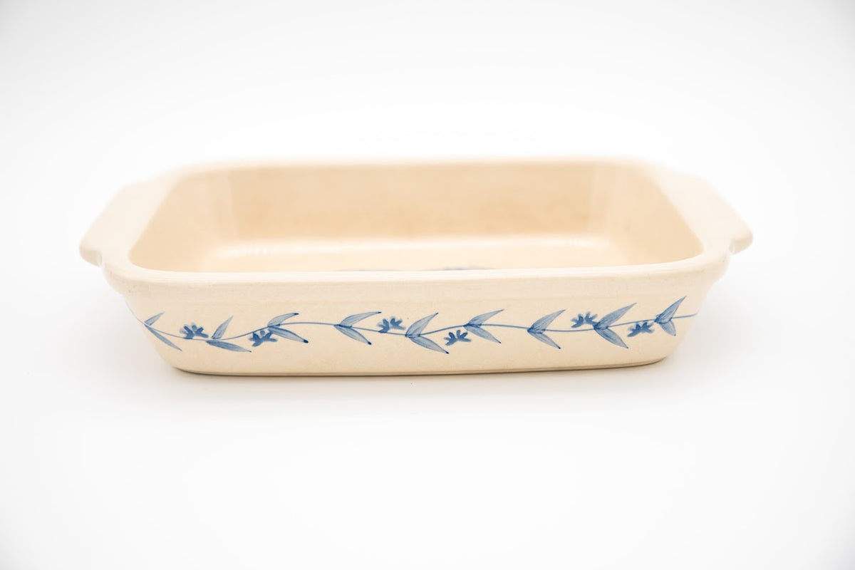 Vintage Nantucket Stoneware Blue Crab Casserole Dish